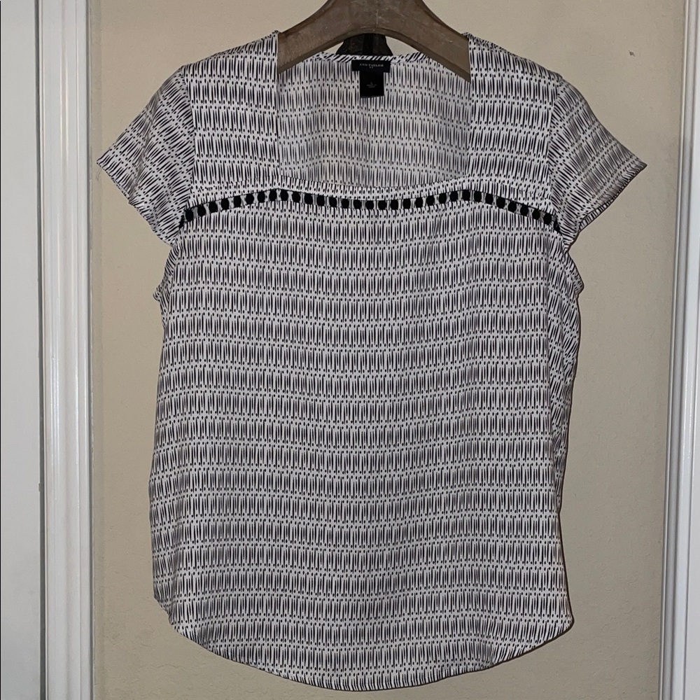 Ann Taylor Monochrome Patterned Blouse